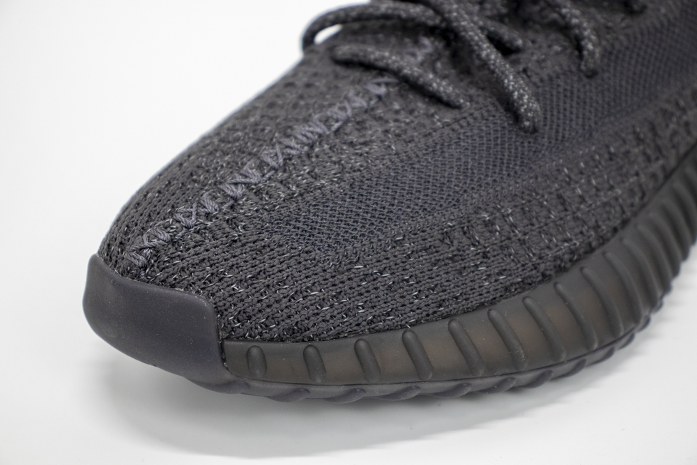 yeezy boost 350 v2 static black (reflective)