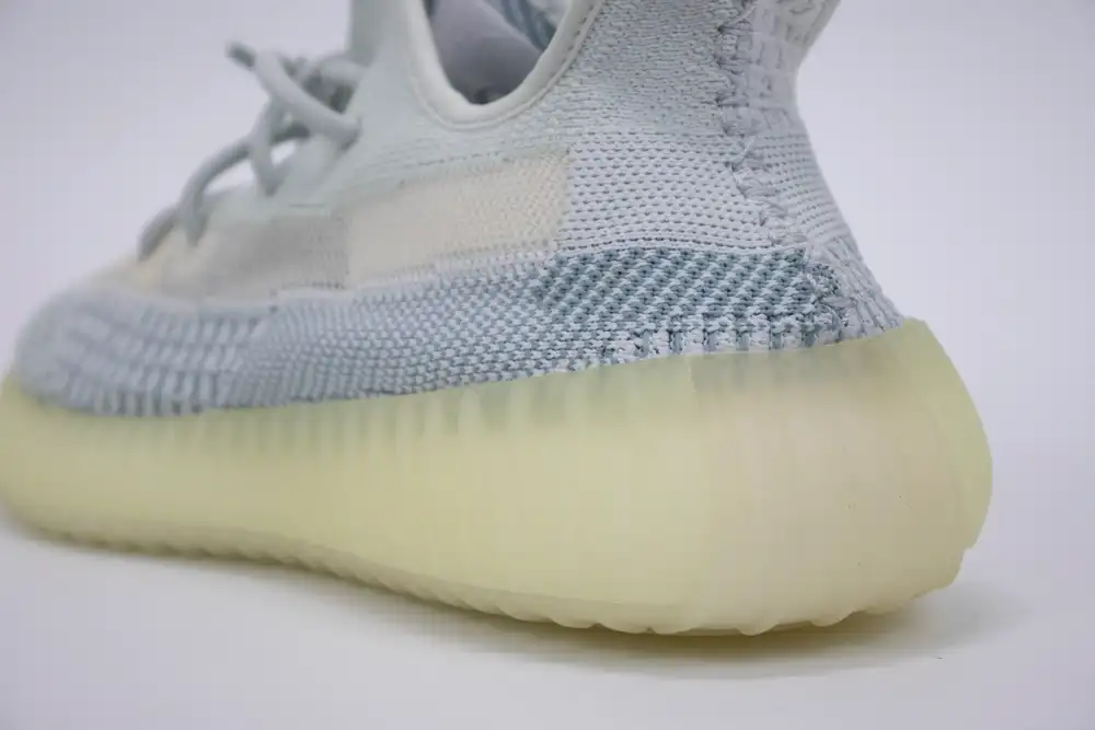 yeezy 350 v2 cloud white non-reflective