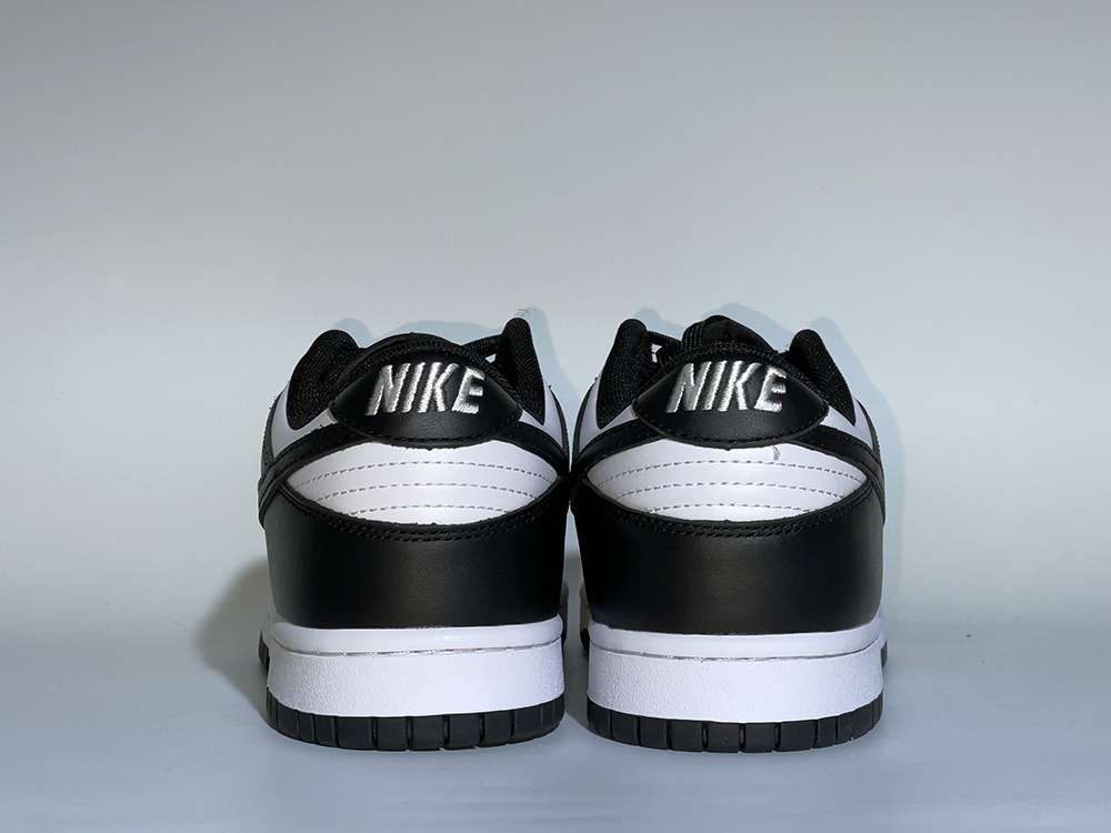 dunk low retro white black panda reps