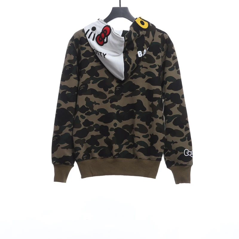 edition camouflage zip-up hoodie