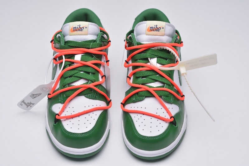 dunk low off-white pine green