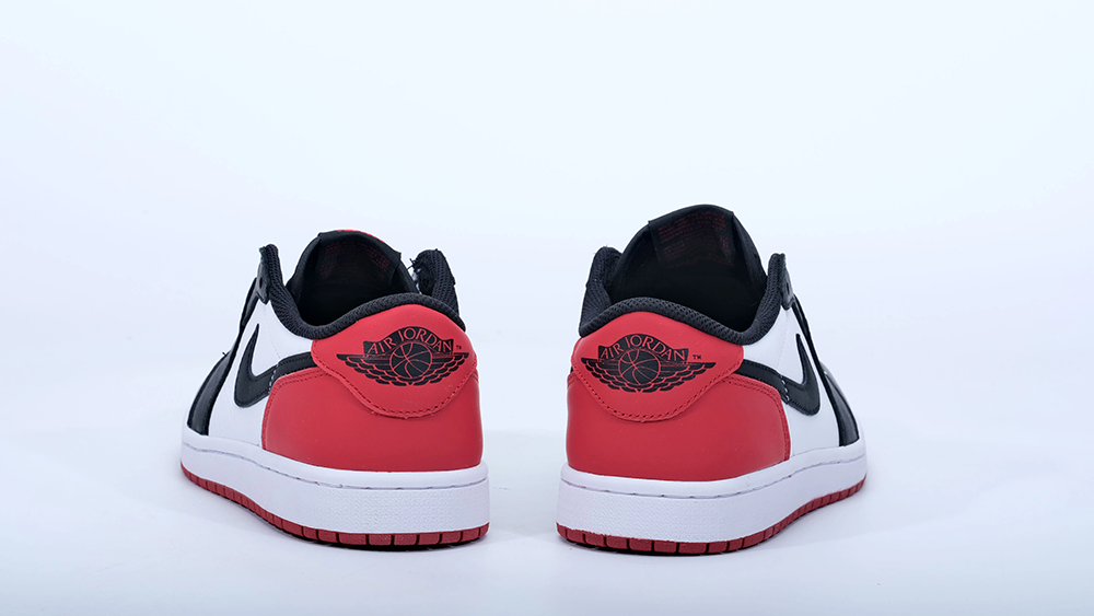 jordan 1 retro low og ‘black toe’ 2023 reps