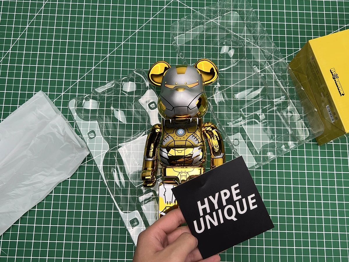 bearbrick x hajime sorayama x marvel iron man reverse 400%