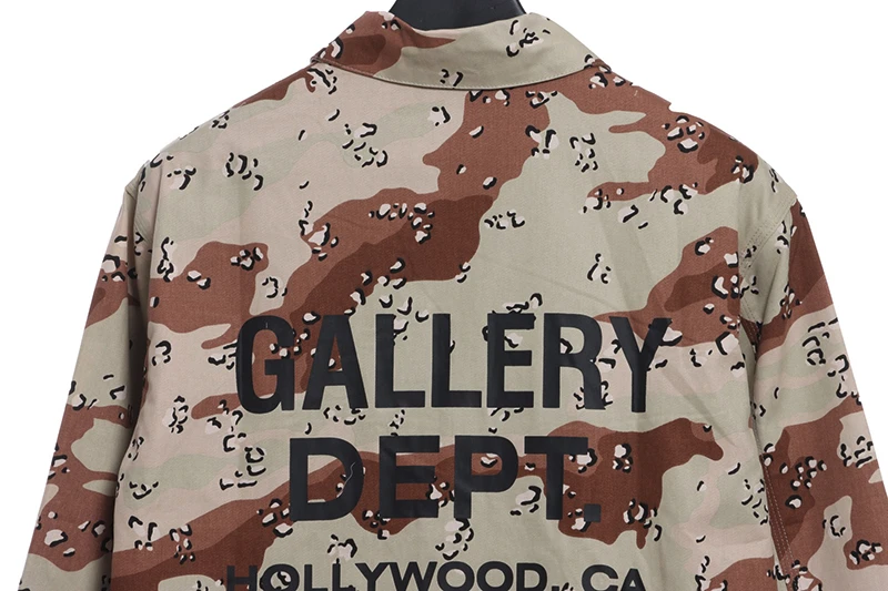 gallery dept camouflage print zipped jacket