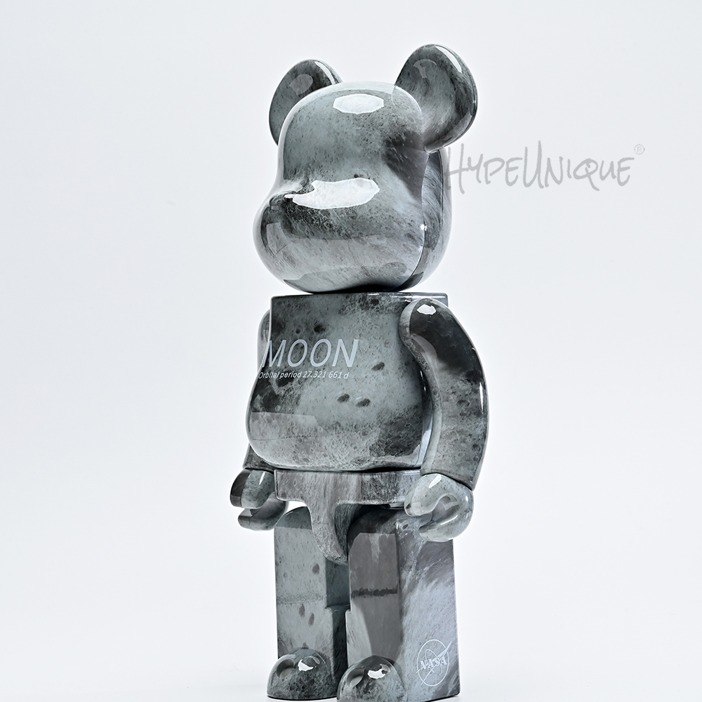 bearbrick moon 400% grey