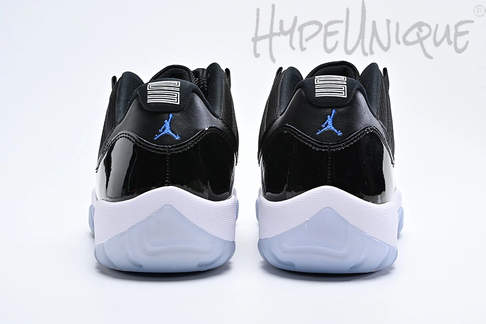 air jordan 11 low “space jam” reps