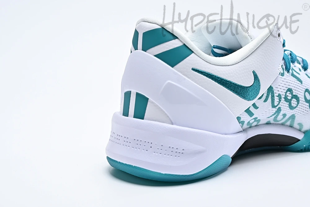 kobe 8 protro “radiant emerald”