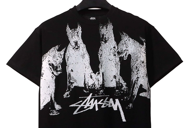 stussy dobermans print t-shirt